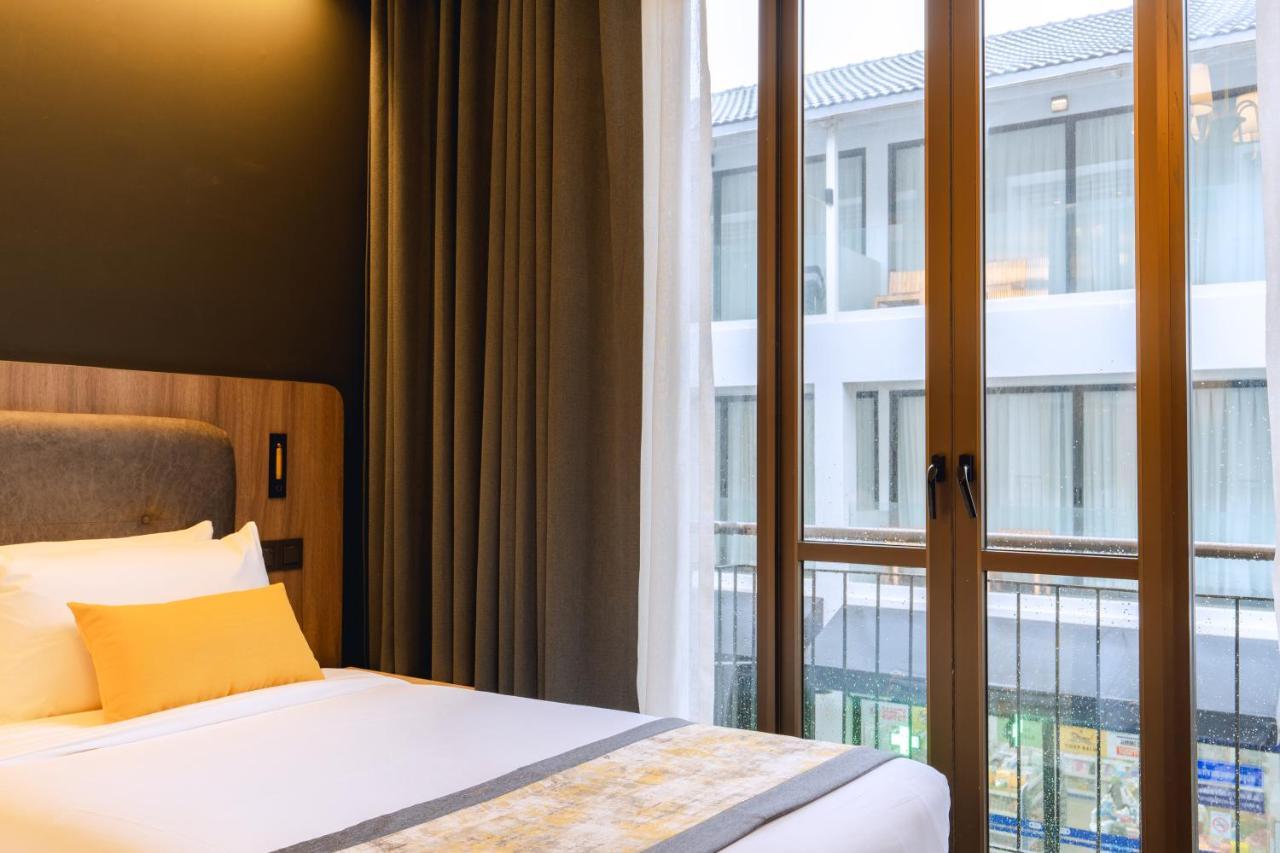 Bandalo Boutique Hotel - Patong Beach Road Екстериор снимка